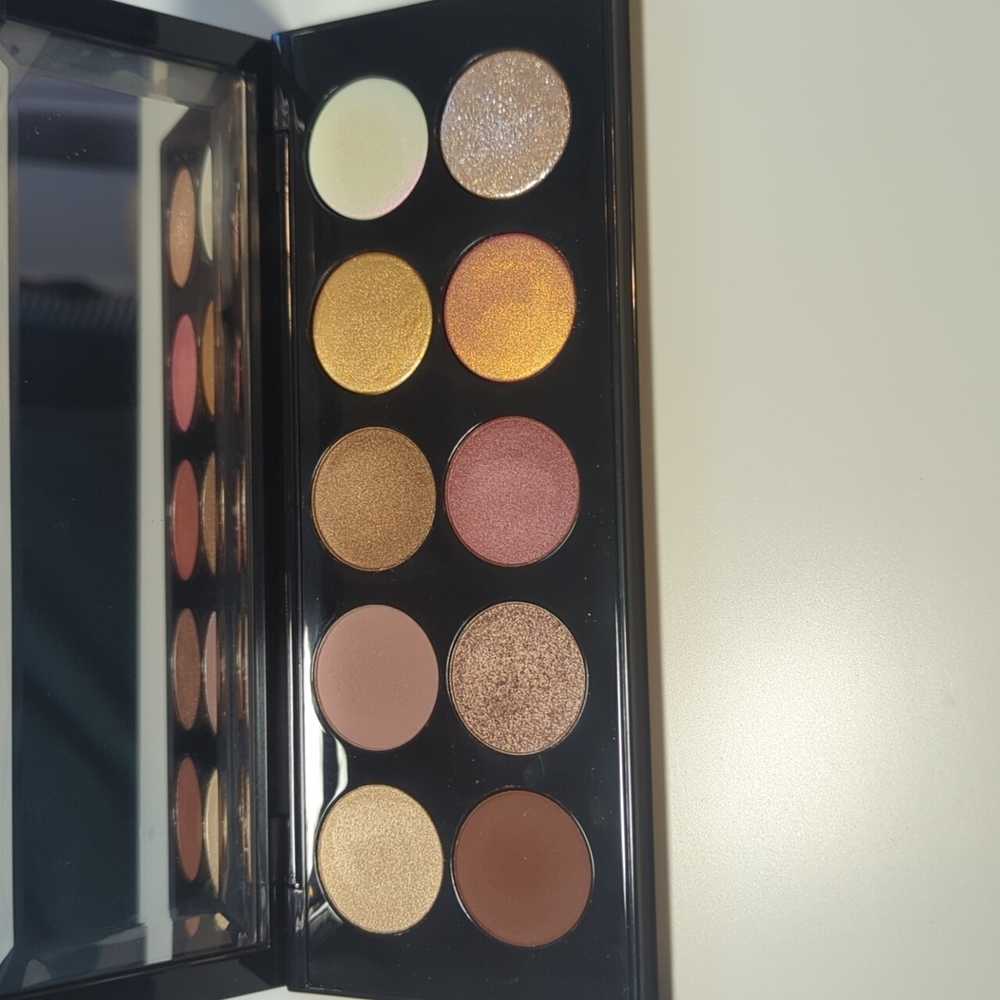 Pat McGrath Divine Rose Palette